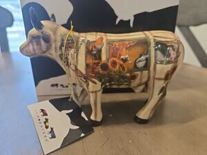 Beautiful Rare Cow Parade Barn Cow #7366 West Hartford Exhibit 2007w/Tag/box EUC